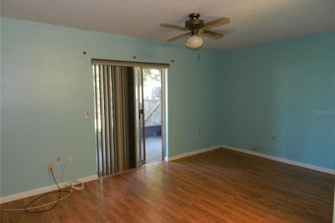 Casa en venta en Kissimmee, Florida, 3 dormitorios, 118.17 m2 № 1915226 - foto 21