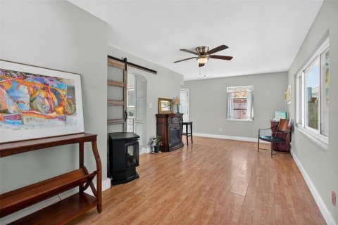 Villa ou maison à vendre à Saint Petersburg, Floride: 1 chambre, 75.16 m2 № 2144888 - photo 3