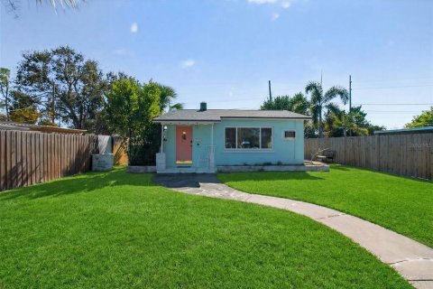 Villa ou maison à Saint Petersburg, Floride 1 chambre, 75.16 m2 № 2144888