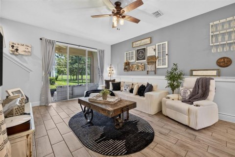 Touwnhouse à vendre à Tampa, Floride: 3 chambres, 159.42 m2 № 2203891 - photo 13