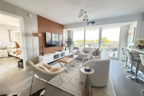 Condo in Fort Lauderdale, Florida, 2 bedrooms  № 2044407 - photo 11