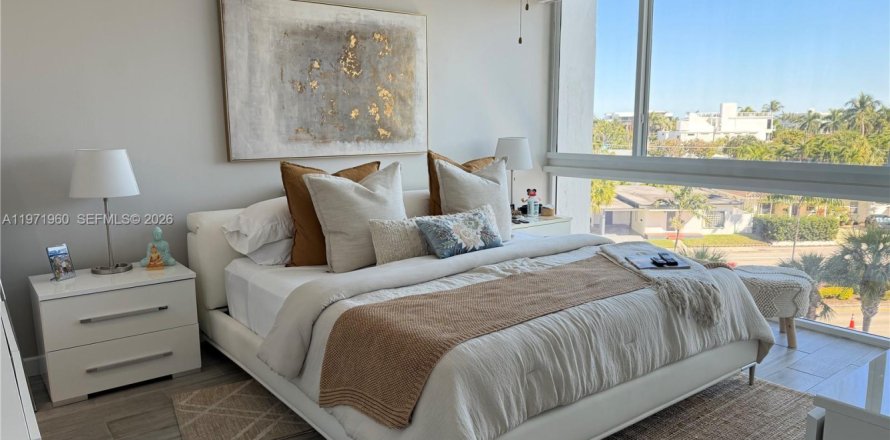 Condo in Fort Lauderdale, Florida, 2 bedrooms  № 2044407