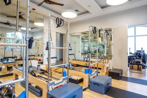 Condo in Aventura, Florida, 3 bedrooms  № 2018590 - photo 23