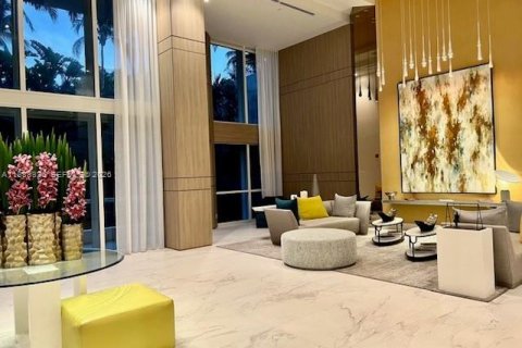 Condo in Aventura, Florida, 3 bedrooms  № 2018590 - photo 16