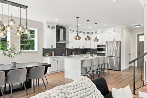 Casa en venta en Tampa, Florida, 4 dormitorios, 191.38 m2 № 2406669 - foto 8