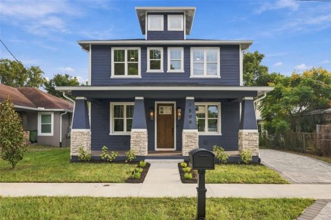 Casa en Tampa, Florida 4 dormitorios, 191.38 m2 № 2406669