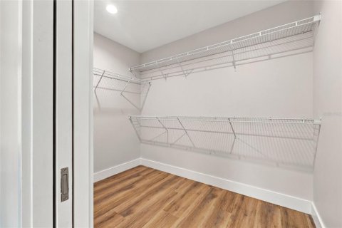 Casa en venta en Tampa, Florida, 4 dormitorios, 191.38 m2 № 2406669 - foto 29