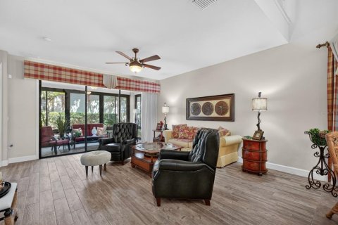 Townhouse in Palm Coast, Florida 2 bedrooms, 204.48 sq.m. № 2209212 - photo 12