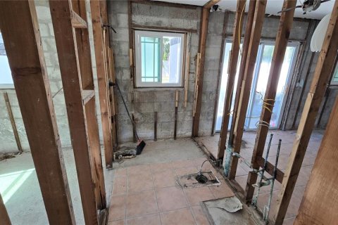 Casa en venta en Saint Petersburg, Florida, 3 dormitorios, 121.52 m2 № 1563377 - foto 16