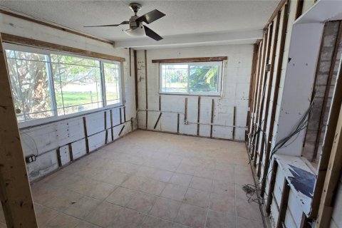 Casa en venta en Saint Petersburg, Florida, 3 dormitorios, 121.52 m2 № 1563377 - foto 25
