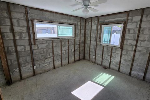 Casa en venta en Saint Petersburg, Florida, 3 dormitorios, 121.52 m2 № 1563377 - foto 14