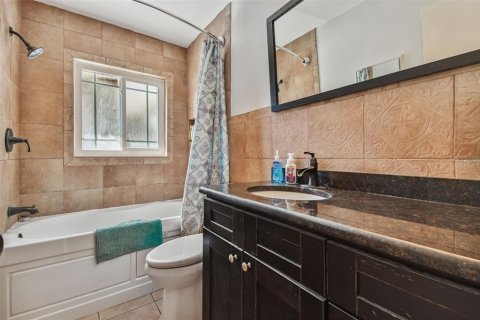 Casa en venta en Saint Petersburg, Florida, 3 dormitorios, 121.52 m2 № 1563377 - foto 15