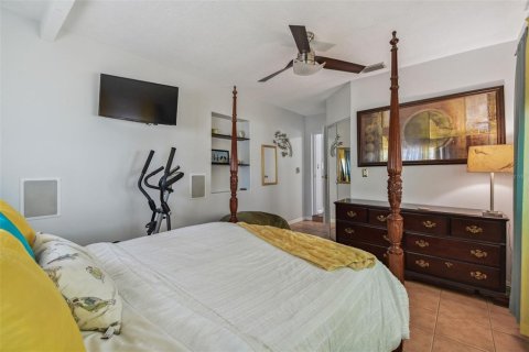 Casa en venta en Saint Petersburg, Florida, 3 dormitorios, 121.52 m2 № 1563377 - foto 26