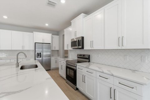Villa ou maison à vendre à Hernando, Floride: 4 chambres, 230.21 m2 № 2419578 - photo 14