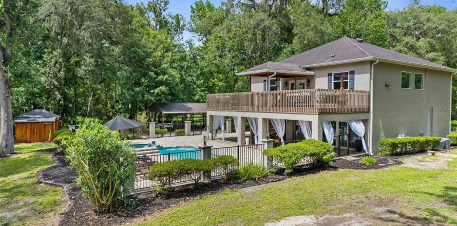 Casa en Brooksville, Florida 2 dormitorios, 297.29 m2 № 1799725