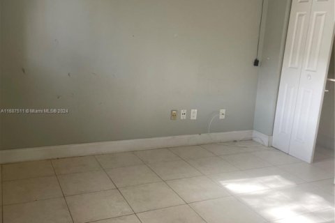 Townhouse in Davie, Florida 3 bedrooms, 151.24 sq.m. № 1729473 - photo 6