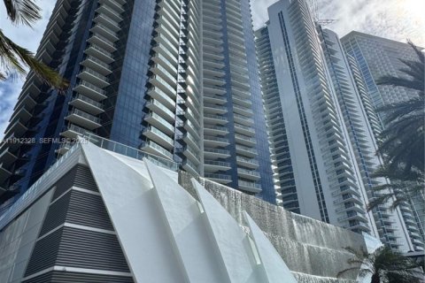 Copropriété à vendre à Sunny Isles Beach, Floride: 3 chambres, 179.58 m2 № 1976637 - photo 2