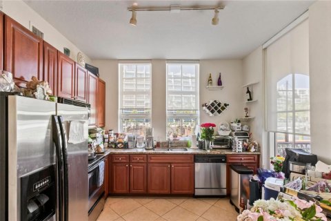 Condo in Aventura, Florida, 2 bedrooms  № 2389984 - photo 26
