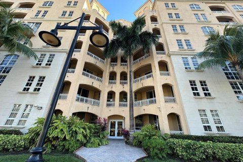 Condo in Aventura, Florida, 2 bedrooms  № 2389984 - photo 4