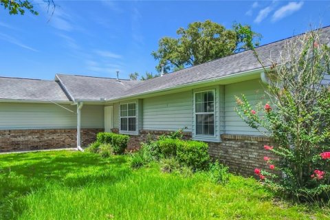 House in Ocala, Florida 3 bedrooms, 154.22 sq.m. № 2150633 - photo 3
