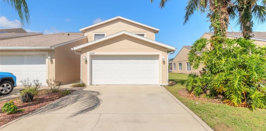 Townhouse in New Smyrna Beach, Florida 3 bedrooms, 193.79 sq.m. № 1417936