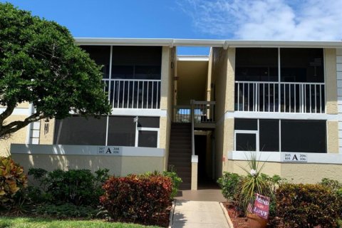Condo in Port St. Lucie, Florida, 1 bedroom  № 2171522