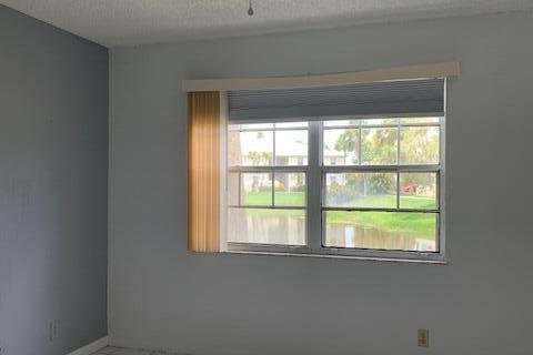 Condo in Port St. Lucie, Florida, 1 bedroom № 2171522 - photo 4
