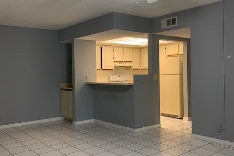 Condo in Port St. Lucie, Florida, 1 bedroom № 2171522 - photo 3