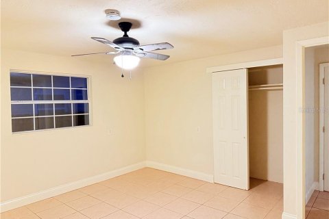Casa en venta en Sarasota, Florida, 4 dormitorios, 136.94 m2 № 1820512 - foto 28
