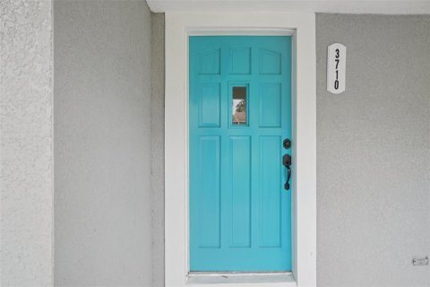 Casa en alquiler en Tampa, Florida, 3 dormitorios, 131.83 m2 № 1919002 - foto 6