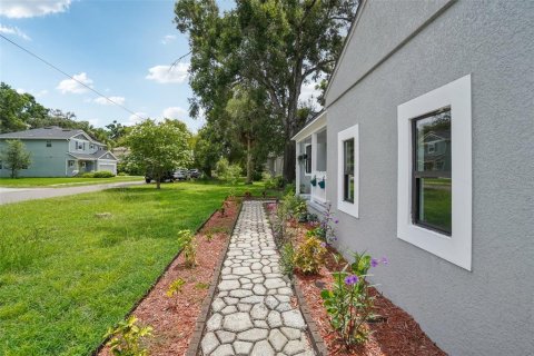 Casa en alquiler en Tampa, Florida, 3 dormitorios, 131.83 m2 № 1919002 - foto 4