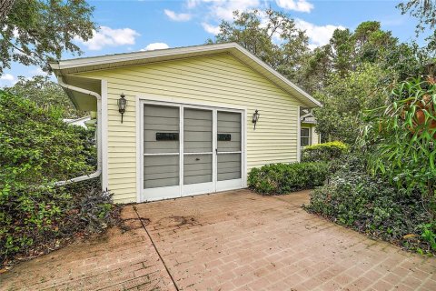 Villa ou maison à vendre à Leesburg, Floride: 2 chambres, 114.27 m2 № 1773546 - photo 2
