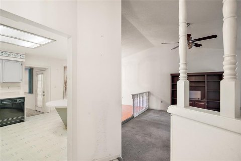 Casa en venta en Leesburg, Florida, 2 dormitorios, 114.27 m2 № 1773546 - foto 7