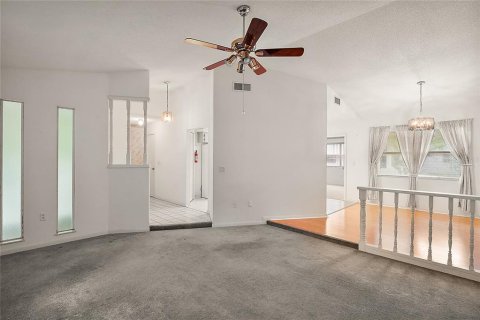 Villa ou maison à vendre à Leesburg, Floride: 2 chambres, 114.27 m2 № 1773546 - photo 9