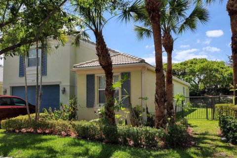 Casa en venta en Royal Palm Beach, Florida, 3 dormitorios, 222.97 m2 № 2249663 - foto 2
