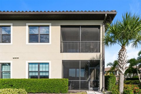 Condo in Naples, Florida, 2 bedrooms  № 2106325 - photo 10