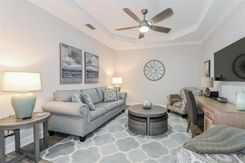 Condo in Naples, Florida, 2 bedrooms  № 2106325 - photo 5
