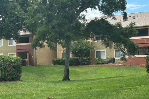 Condominio en venta en Casselberry, Florida, 2 dormitorios, 104.61 m2 № 2102242 - foto 22