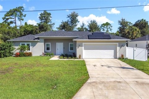 Villa ou maison à vendre à North Port, Floride: 3 chambres, 172.8 m2 № 1894302 - photo 1