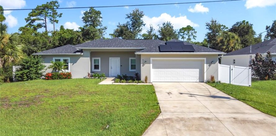Villa ou maison à North Port, Floride 3 chambres, 172.8 m2 № 1894302