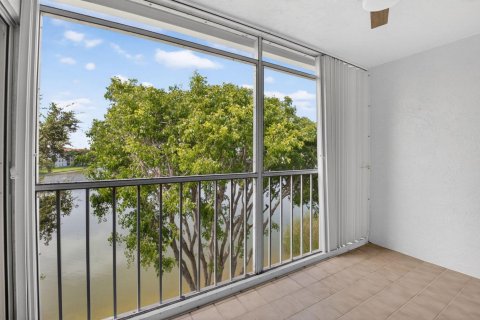 Copropriété à vendre à Delray Beach, Floride: 2 chambres, 129.32 m2 № 2336332 - photo 29