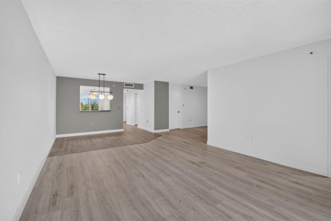 Copropriété à vendre à Delray Beach, Floride: 2 chambres, 129.32 m2 № 2336332 - photo 14