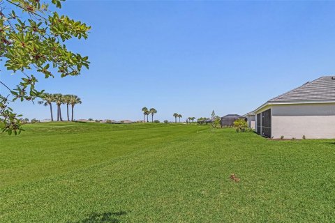 House in Punta Gorda, Florida 3 bedrooms, 191.47 sq.m. № 1735172 - photo 28