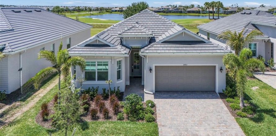 House in Punta Gorda, Florida 3 bedrooms, 191.47 sq.m. № 1735172