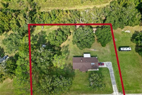 Commercial property in Oxford, Florida 164.99 sq.m. № 1427153 - photo 1