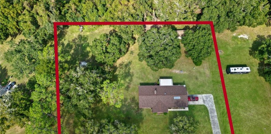 Commercial property in Oxford, Florida 164.99 sq.m. № 1427153