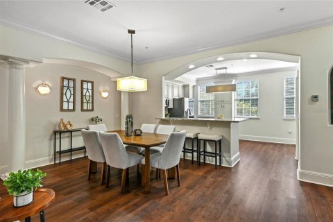 Townhouse in Orlando, Florida 3 bedrooms, 181.16 sq.m. № 2151924 - photo 14