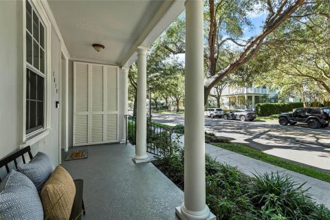 Townhouse in Orlando, Florida 3 bedrooms, 181.16 sq.m. № 2151924 - photo 4
