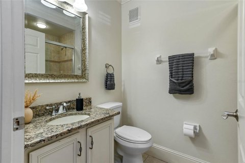 Townhouse in Orlando, Florida 3 bedrooms, 181.16 sq.m. № 2151924 - photo 27