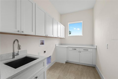 Купить виллу или дом в Лейк-Альфред, Флорида 5 комнат, 175.12м2, № 1720686 - фото 23